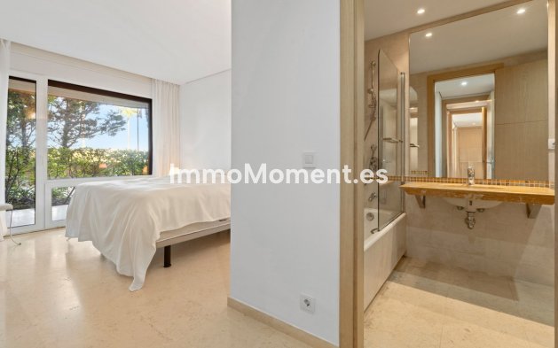Resale - Apartment - Sotogrande - Sotogrande Marina