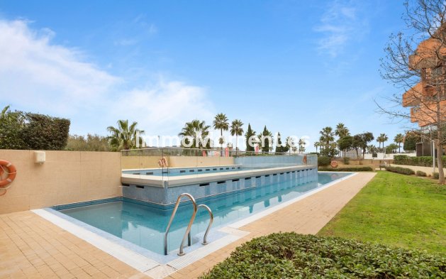 Resale - Apartment - Sotogrande - Sotogrande Marina
