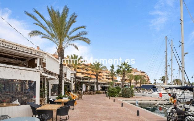 Resale - Apartment - Sotogrande - Sotogrande Marina