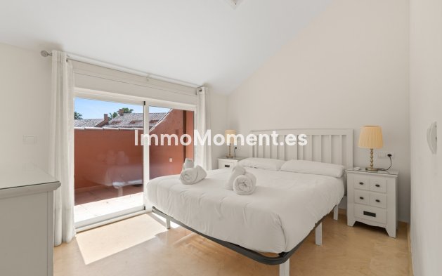 Resale - Apartment - Estepona - Estepona Centro