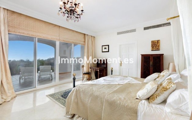 Resale - Detached villa - Benahavís - La Quinta