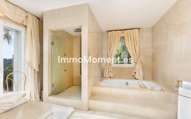 Resale - Detached villa - Benahavís - La Quinta