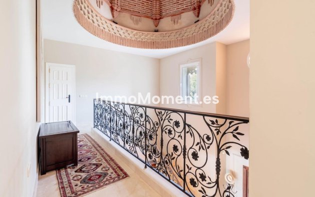 Resale - Detached villa - Benahavís - La Quinta
