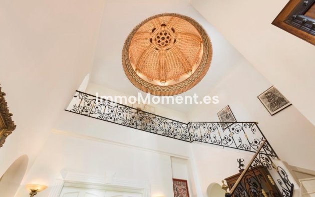 Resale - Detached villa - Benahavís - La Quinta
