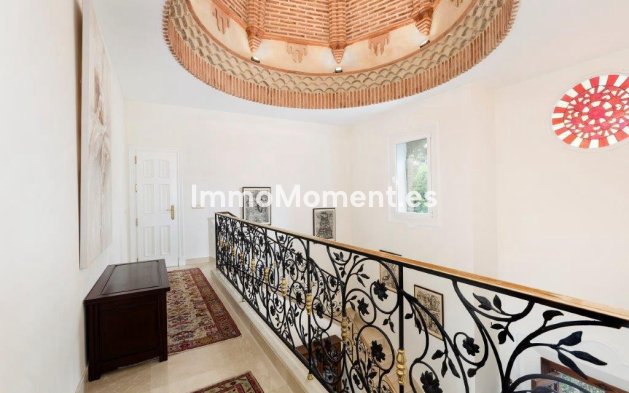 Resale - Detached villa - Benahavís - La Quinta