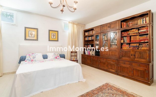 Resale - Detached villa - Benahavís - La Quinta