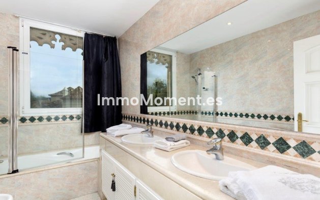 Resale - Detached villa - Benahavís - La Quinta