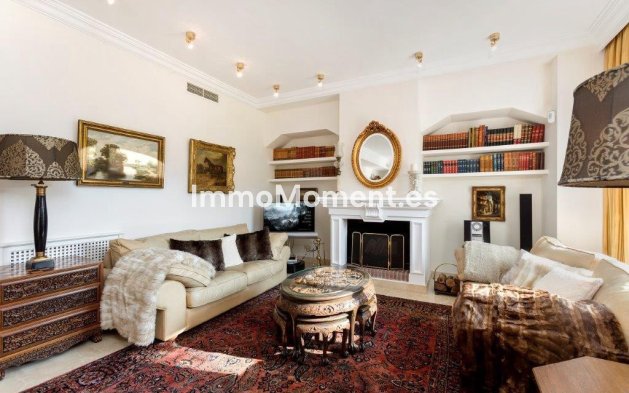 Resale - Detached villa - Benahavís - La Quinta