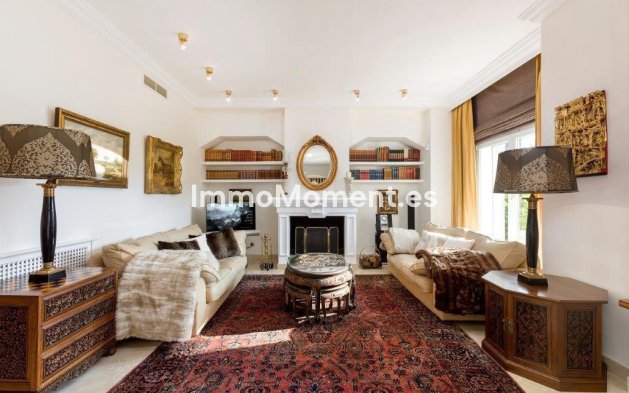 Resale - Detached villa - Benahavís - La Quinta