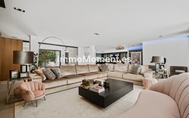 Wiederverkauf - Freistehende Villa - Marbella - Las Chapas