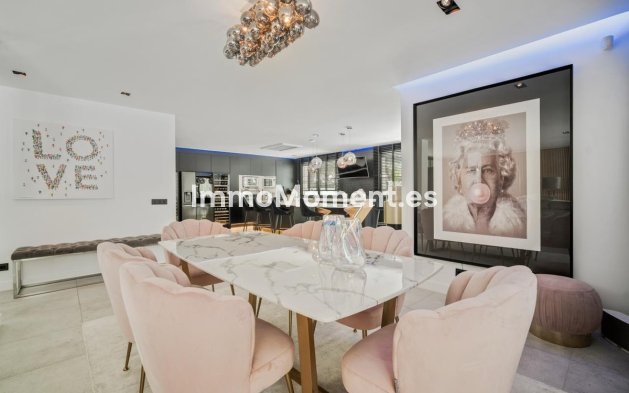 Wiederverkauf - Freistehende Villa - Marbella - Las Chapas