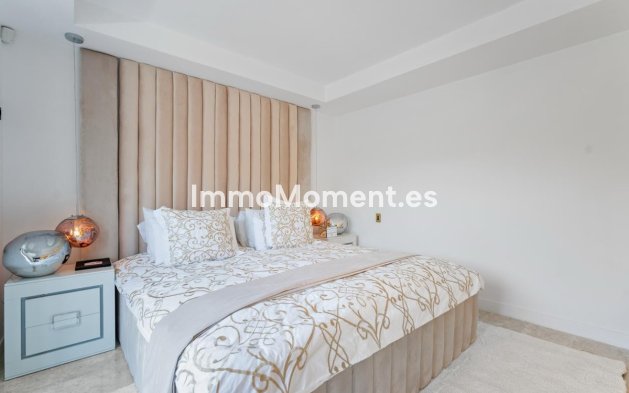 Wiederverkauf - Freistehende Villa - Marbella - Las Chapas
