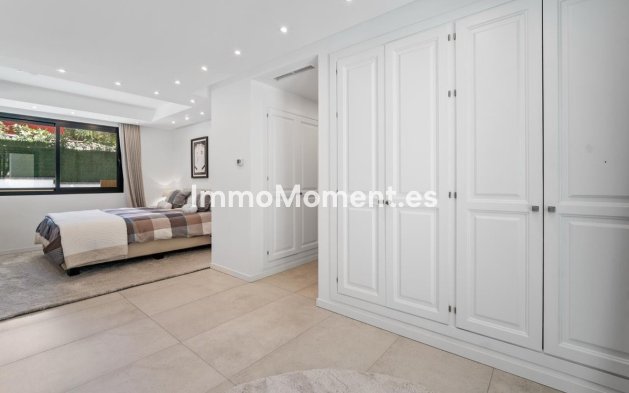 Wiederverkauf - Freistehende Villa - Marbella - Las Chapas