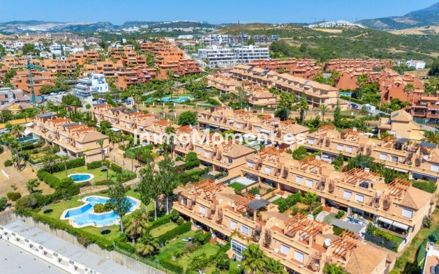 Wiederverkauf - Freistehende Villa - Estepona  - Estepona Centro