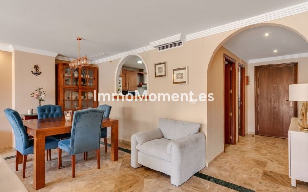 Wiederverkauf - Freistehende Villa - Estepona  - Estepona Centro