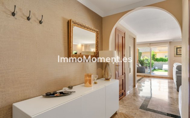 Wiederverkauf - Freistehende Villa - Estepona  - Estepona Centro
