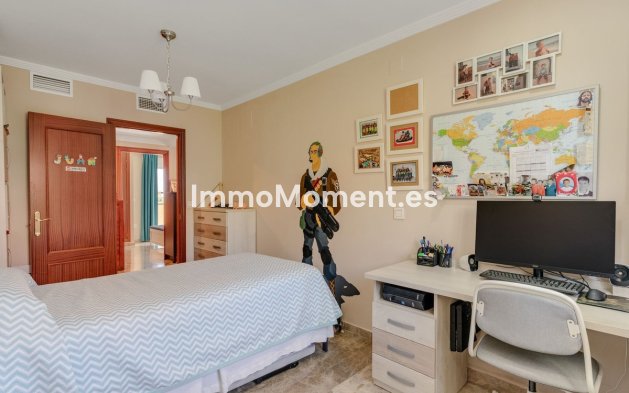 Wiederverkauf - Freistehende Villa - Estepona  - Estepona Centro