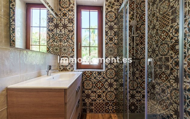 Resale - Detached villa - Marbella - El Rosario