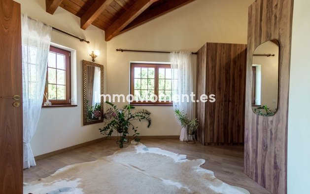 Resale - Detached villa - Marbella - El Rosario