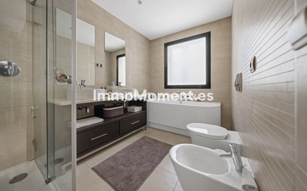 Bestaande woning - Appartement - Marbella - Altos de los Monteros
