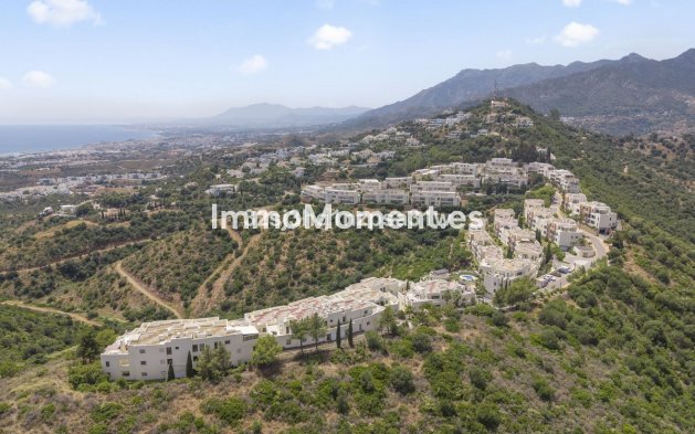 Bestaande woning - Appartement - Marbella - Altos de los Monteros