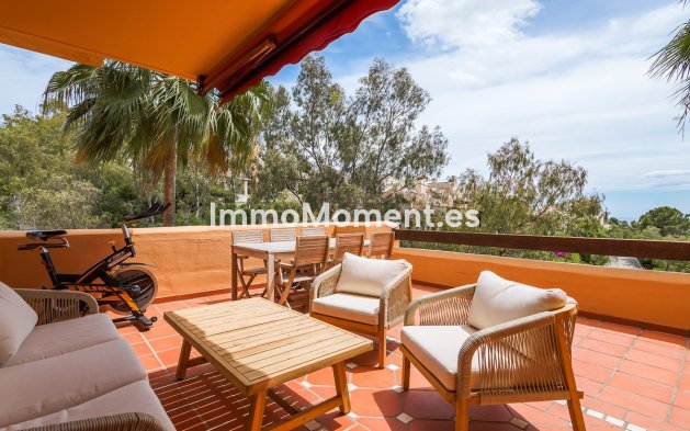 Resale - Apartment - Benahavís - Benahavís Centro
