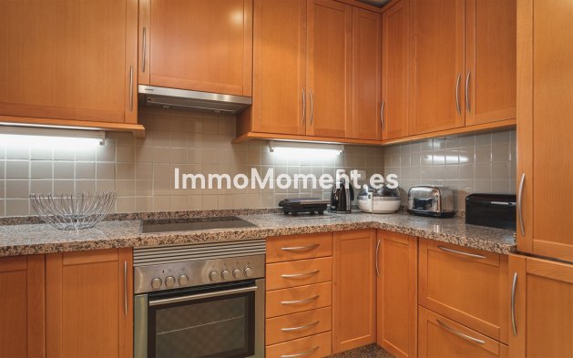 Resale - Apartment - Benahavís - Benahavís Centro
