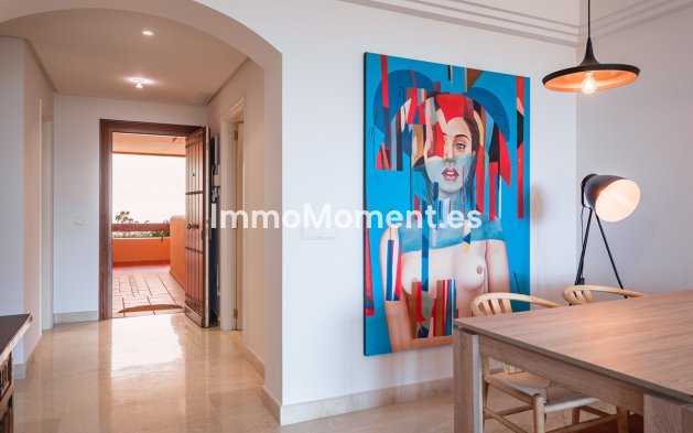 Resale - Apartment - Benahavís - Benahavís Centro