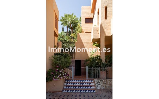 Resale - Apartment - Benahavís - Benahavís Centro