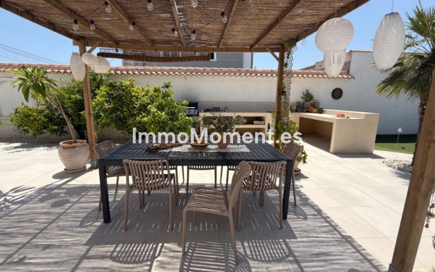 Resale - Detached villa - Torrevieja - Torrevieja Centro
