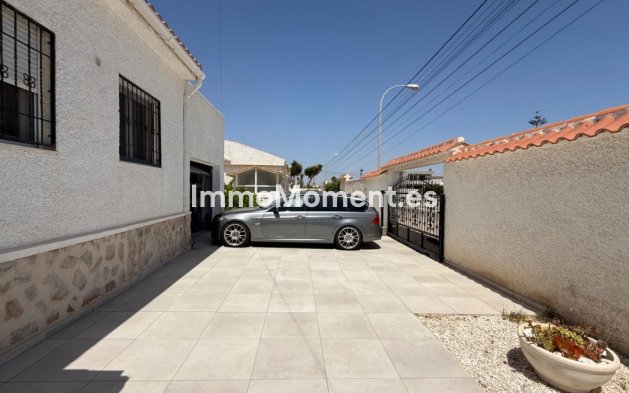 Resale - Detached villa - Torrevieja - Torrevieja Centro