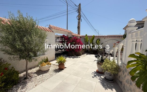 Resale - Detached villa - Torrevieja - Torrevieja Centro
