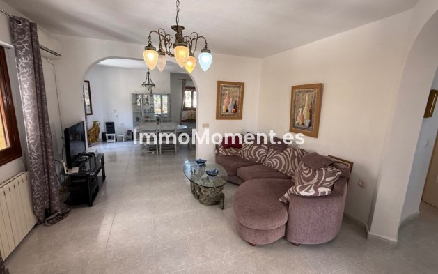 Bestaande woning - Vrijstaande villa - Orihuela - Orihuela Centro