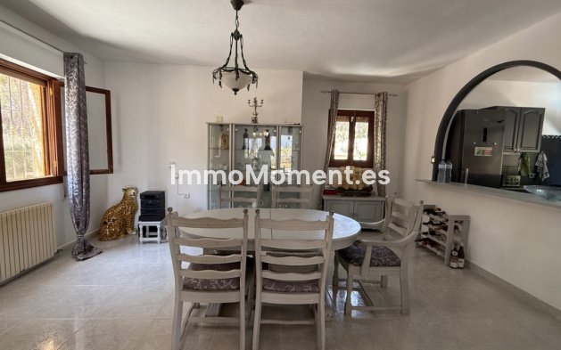 Bestaande woning - Vrijstaande villa - Orihuela - Orihuela Centro