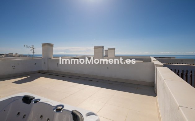 Resale - Apartment - Fuengirola - Fuengirola Centro