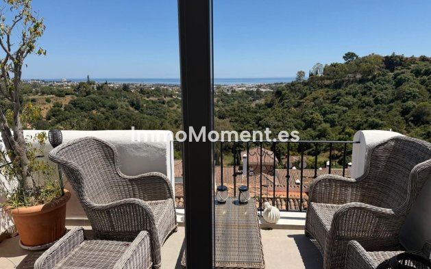 Resale - Apartment - Benahavís - Benahavís Centro