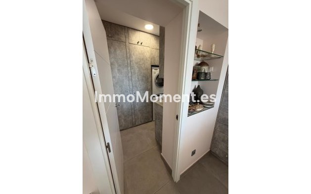 Resale - Apartment - Benahavís - Benahavís Centro