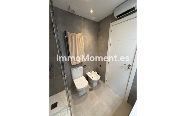 Resale - Apartment - Benahavís - Benahavís Centro