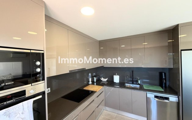 Resale - Apartment - Benahavís - Benahavís Centro