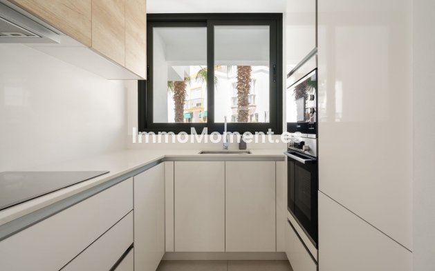 Resale - Townhouse - Estepona - Estepona Centro