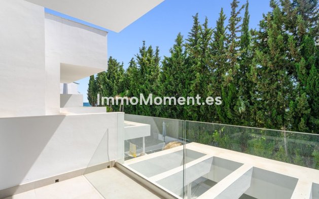 Resale - Townhouse - Estepona - Estepona Centro
