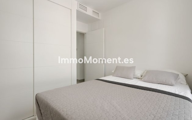 Resale - Townhouse - Estepona - Estepona Centro