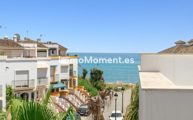 Resale - Townhouse - Estepona - Estepona Centro