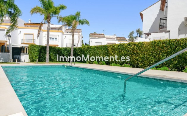 Resale - Townhouse - Estepona - Estepona Centro