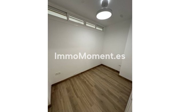 Resale - Apartment - Benalmadena - Benalmadena Costa