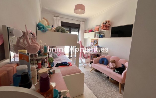 Resale - Townhouse - Estepona - Estepona Centro