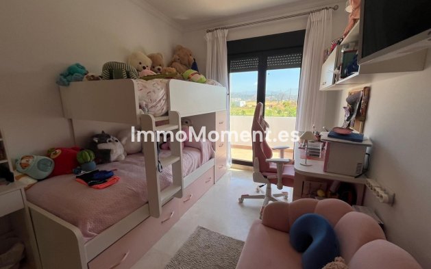 Resale - Townhouse - Estepona - Estepona Centro