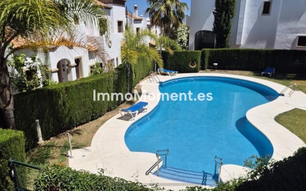 Resale - Townhouse - Estepona - Estepona Centro