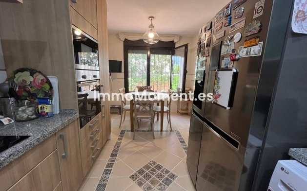 Resale - Townhouse - Estepona - Estepona Centro