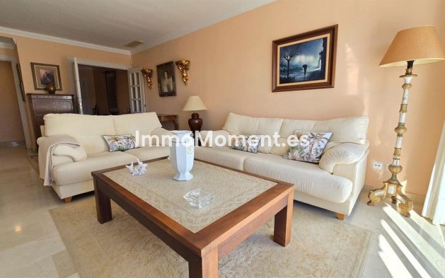 Resale - Apartment - Benahavís - La Quinta